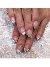 エスフィーネイルサロン ブリーユ(Esfy nailsalon Brille)/ガラスフレンチネイル
