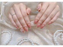 ミンミン(Min min)/チークネイル