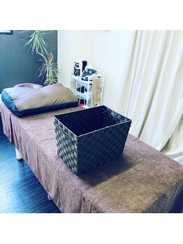 アールズベース カイロプラクティック(R'S BASE / らくらく整体院)/小顔・骨盤美脚&キャビ・EMS・RF
