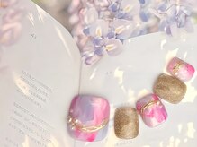 ネイルサロン&スクール ジーナ(GINA)/パールと手書きラインで上品に