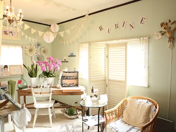 リラクゼーションサロン ラビネ/店内