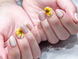 ひまわりネイル