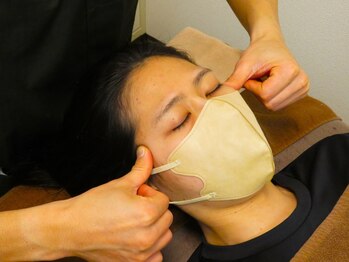 ゆくるの写真/頭皮の硬さやむくみは脳が疲れ過ぎている証拠！頭皮をほぐし血流を改善させて脳疲労の根本改善までご提案！