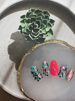 ネイル バズ(NAIL BUZZ)/初回ソフトジェルオフ込6800円