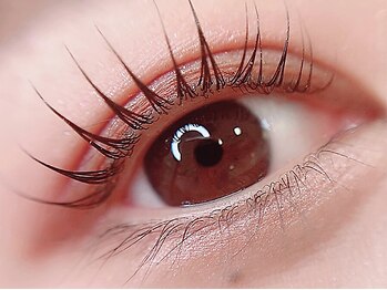 マシェリ(Ma cherie)の写真/【プライベートサロン】これが自まつ毛!?と思える目力まつぱも、自然なマツエクも、理想のナチュラルを。