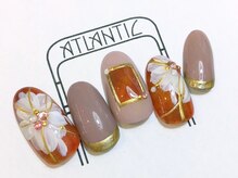 ネイル ミー(nail mee)/