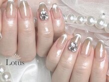 ロータス ネイルアンドアイラッシュ(Lotus)/Vカット♪