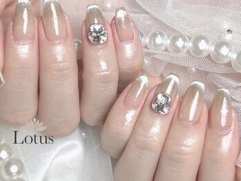 ロータス ネイルアンドアイラッシュ(Lotus)/Vカット♪