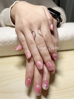 リサライオン(Lisa Lion)/定額ネイル☆ガーリーネイル