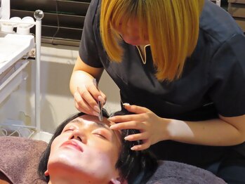 ルアナ(LUANA)/メンズ眉毛スタイリング☆