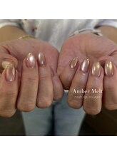 エクリプス(ECLIPSE)/柔らかい光のマグネットネイル