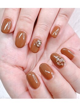 ブラウン×ビジュー