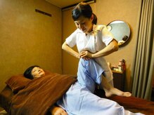 4時間の整体 トトノエル/股関節のストレッチ