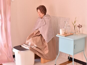 パドマニ(Padmani)の写真/【30種類以上から選ぶハーブとよもぎ】ハーブよもぎ蒸しで代謝UP！女性特有のお悩みにも◎