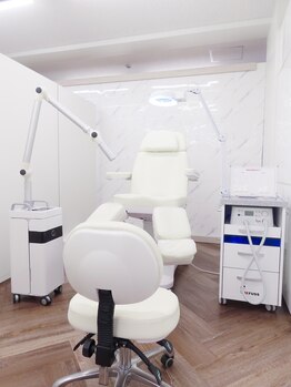 レフス 北参道店(REFUSS)/リクライニングチェア