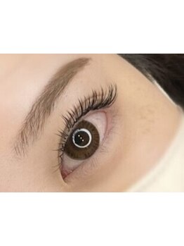 ボリュームのある目元にしたい