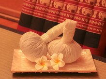 チョークディー(Chokh-di)/ハーブボールで身体ポカポカ♪