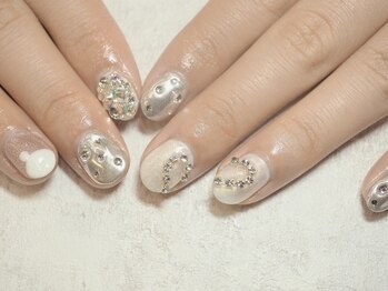 B's amor 大府店 Nail design