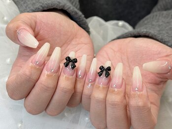 ブイピーネイル 新大久保(VP nail)/長さ出し+ カラーグラデーション