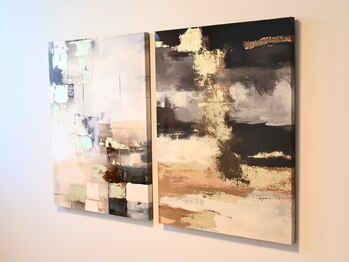 マグワート 姫路店(Mugwort)/3.アートにこだわった空間