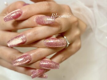 サロン ブルーミー 大井町店(Salon Bloomie)の写真/チップ長さ出しで指先から爪先まで、見惚れる美しさに♪10本長さ出し＋ワンカラーは120分コース可能！