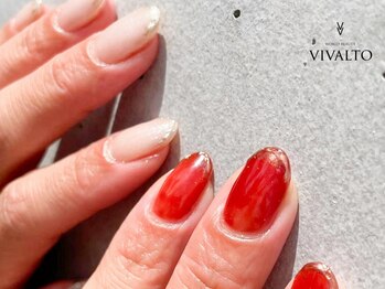 ワールド ビューティ ヴィヴァルト 宝塚店(WORLD BEAUTY VIVALTO)/アシメネイル/ミラーネイル