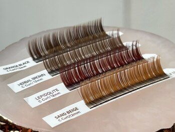 eyelash&nail studio Zen Karasuma/カラーエクステ