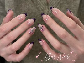 大人っぽいフレンチデザイン