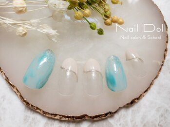ネイルドール(Nail Doll)/斜めフレンチニュアンス