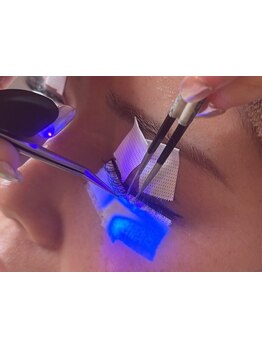 ナチュラル上品な目元にしたい