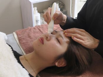 ニューズビューティー(neu's beauty)の写真/新時代の肌ケア！<水素毛穴洗浄&吸引>ハイドロスプラッシュで毛穴レスな美肌へ！リフトUP/トーンＵＰも◎