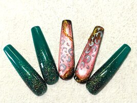 ヒョウ柄ネイル