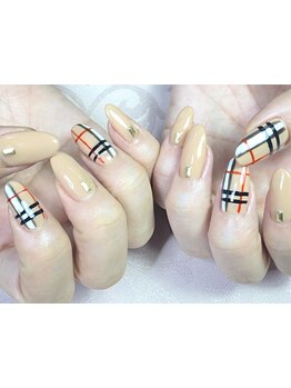 手描きアートが得意なサロン