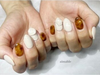 エマーブル 安城本店(aimable)の写真/爪の形やお悩みに合わせて施術をするので仕上がりの美しさに感動!ネイルが初めての方にもオススメ◎