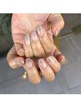 トータルサロン 白べぇーっ プラス/グラデーションネイル♪