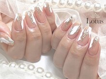 ロータス ネイルアンドアイラッシュ(Lotus)/ゴールドミラー