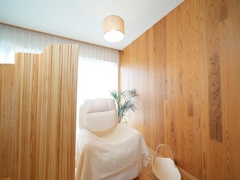 ラジェム(LA GEMME)/まつ毛や眉毛のお手入れも