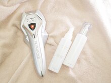 レヴィア(REVIA)/ランボルギーニと共同開発美顔器