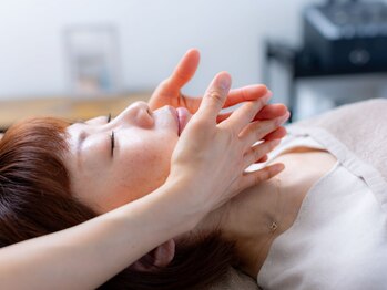 ディアー美容整体(Dear美容整体)の写真/【小顔矯正で憧れの小顔をGET★】お顔の左右差・歪みの改善もお任せ下さい◎詳しくはクーポンをチェック♪