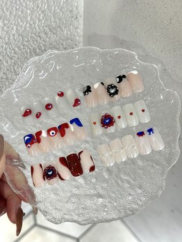 ロミー(Rommy)/ミャクミャクネイル