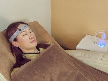 シブヤ整骨院(SHIBUYA整骨院)/アキュスコープヘッドバンド