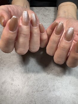 NailSalon＆School　Hocus Pocusの写真/【30代～60代に支持】シンプルこそ、美しく。本部認定講師が創る「極上の艶」と「上品デザイン」が人気！