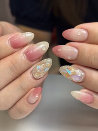 ガーリーネイル