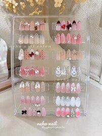 上品定額ネイル　チークネイル
