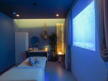 極上睡眠ヘッドセラピー あたまの休日/海の部屋