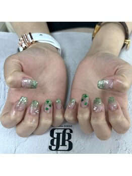 ネイルサロンレイアス(RAYAS)/ラメグラネイル