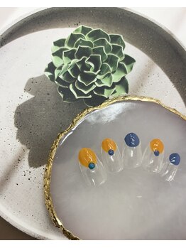 ネイル バズ(NAIL BUZZ)/初回ソフトジェルオフ込6800円