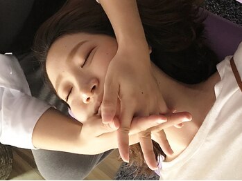 女性専門整体院 もよ整体/～小顔美調整～