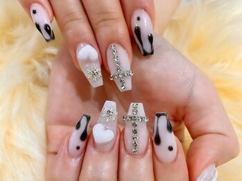 ネイビー(Naivy)/