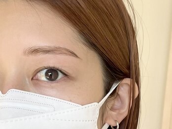 トレンチ(TRENCH)の写真/垢抜け必須の眉毛ケア☆【アイブロウスタイリング(ブロウラミネーション+ワックス脱毛+眉メイク】が人気◎